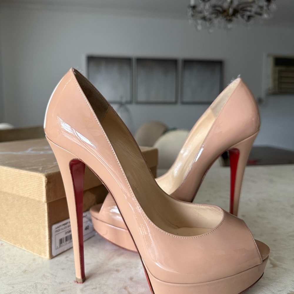 Christian Louboutin Blush Peep Toe Heels - Picture 3 of 7